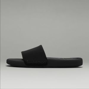 lululemon Restfeel women’s slides size 9